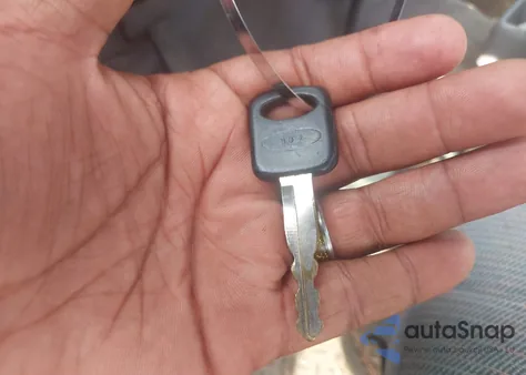 1995 Ford F150 из США, поврежденный, VIN 1FTEF14N6SNA28231